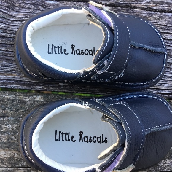 Little Rascals Boys Toddler Size 4 Navy Leather - Picture 5 of 7